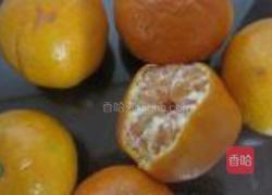 自制橘子罐头的做法图解1