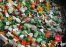 五彩炒豌豆的做法图解7