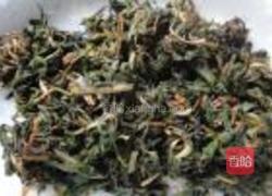 蒲公英炒肉片的做法图解3