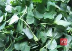 煸炒草头的做法图解1