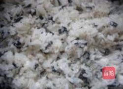 紫菜鱼茸蛋包饭的做法图解8