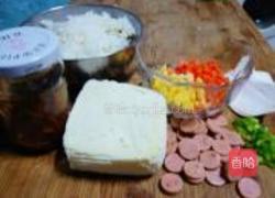 香肠米饭小披萨的做法图解1