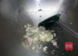 虾米酱炒烧肉的做法图解2