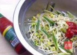 凉拌黄豆芽的做法图解5