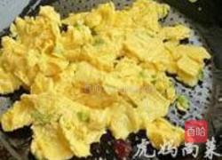 西瓜皮炒鸡蛋的做法图解10