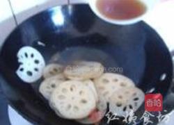 银荷莲藕炒豆芽的做法图解4