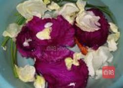 凉拌翡翠青紫包的做法图解2