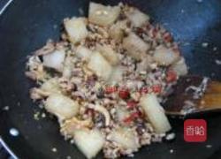 香菇肉末烧冬瓜的做法图解4