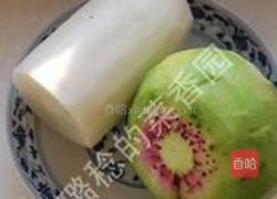 糖醋腌萝卜条的做法图解1