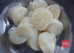 乳蛋蒸扇贝的做法图解2