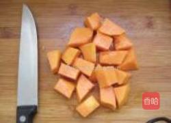 牛奶木瓜西米露的做法图解1
