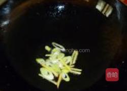 豆干韭菜炒豆芽的做法图解3