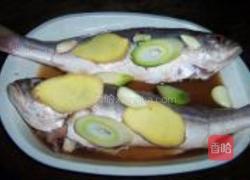醋焖黄花鱼的做法图解2