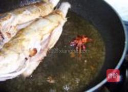 醋焖黄花鱼的做法图解5