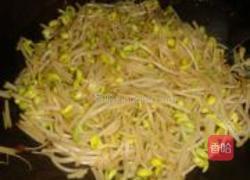 黄豆酱拌炒黄豆芽的做法图解6