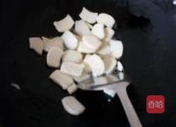 苦瓜炒年糕的做法图解3