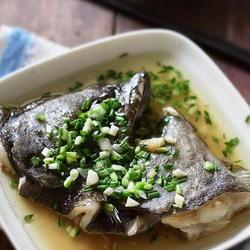 葱油鸦片鱼头的做法[图]