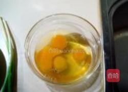 香椿芽摊鸡蛋的做法图解2