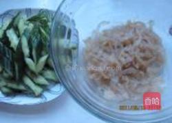 海蛰拌黄瓜的做法图解2