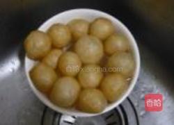 油面筋炒丝瓜的做法图解3