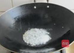 肉末芽菜炒河粉的做法图解3