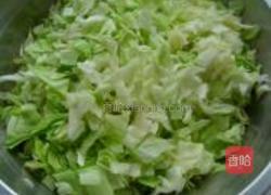 包菜蛋炒饭的做法图解1