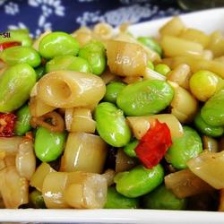 酸笋辣炒毛豆的做法[图]