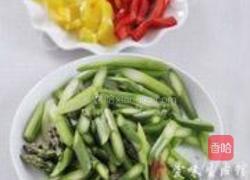 芦笋虾球的做法图解1