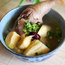 冬笋母鸡汤的做法[图]