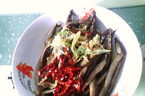 油泼银针鱼
