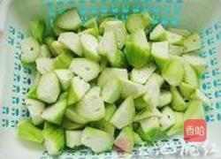 家常清炒丝瓜的做法图解1
