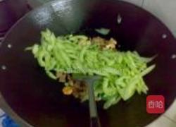 虾仁炒青瓜的做法图解3