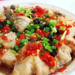 清蒸豉香剁椒鱼块的做法[图]
