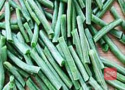 凉拌豆角的做法图解2