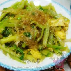 芹菜炒粉的做法[图]