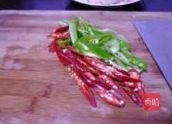 双椒萝卜丝的做法图解3