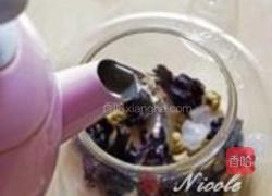 洛神菊花茶的做法图解3