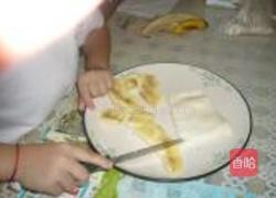 炸香蕉糖果的做法图解2