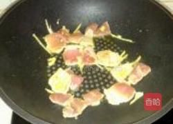 芹菜肉片炒木耳的做法图解4