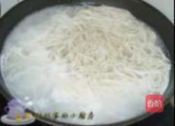 猪骨汤荞麦面的做法图解5