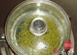 绿豆鸡蛋饮的做法图解3