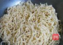 豆芽焖面的做法图解12