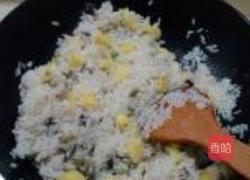 菠萝海鲜焗饭的做法图解10