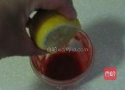 草莓冰淇淋的做法图解11