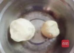 香酥芝麻小烧饼的做法图解1