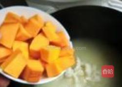 荸荠南瓜小米粥的做法图解6