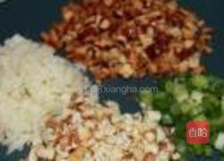 葱香甜炒糯米的做法图解4