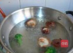 鲍鱼大虾捞面的做法图解5