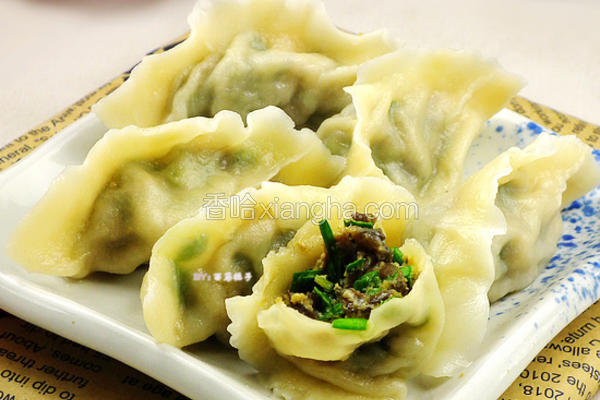 韭菜木耳水饺
