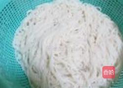 猪血烫米粉的做法图解1
